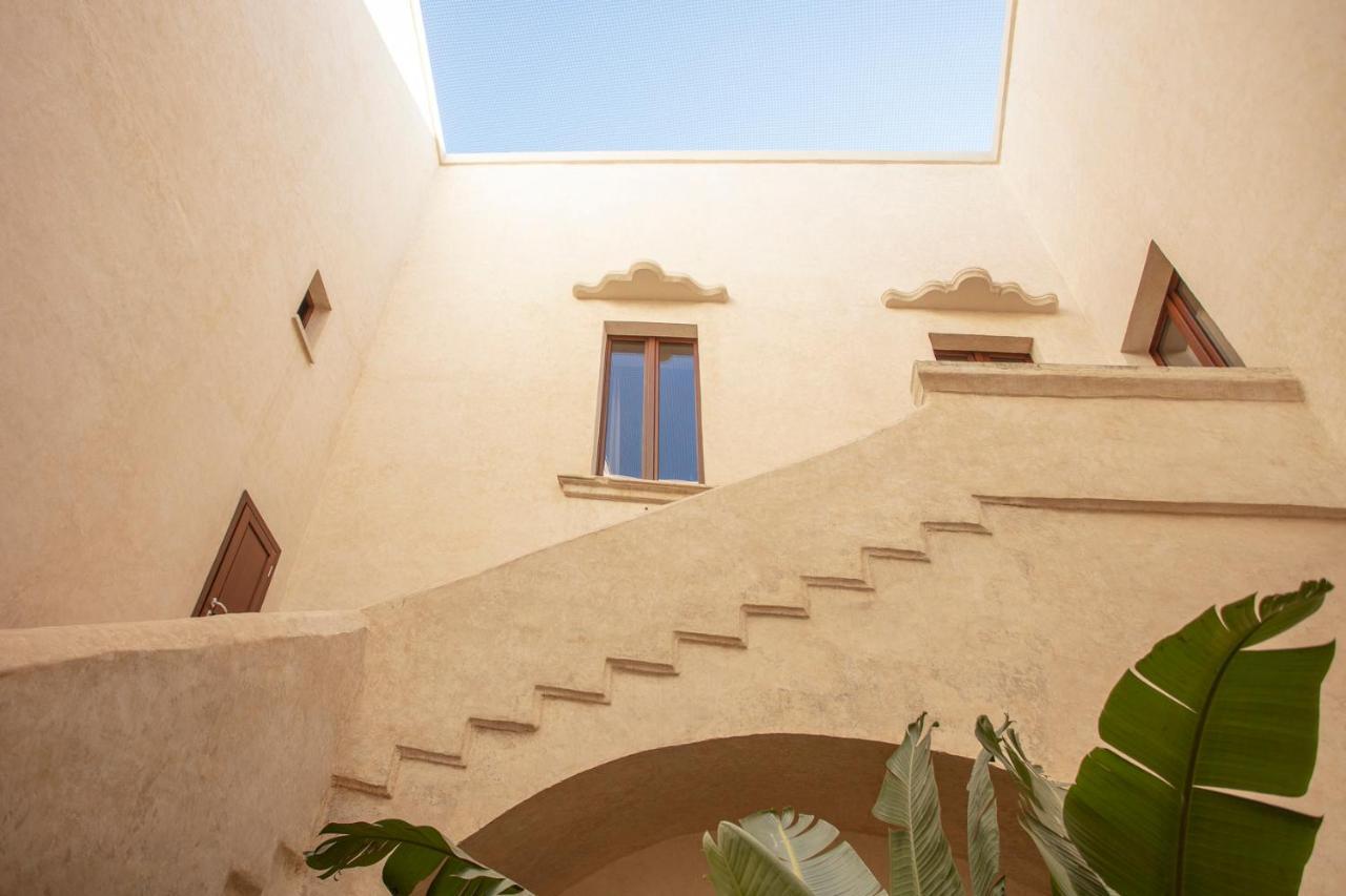Palazzo Donna Titi Bed & Breakfast Nardò Exterior foto