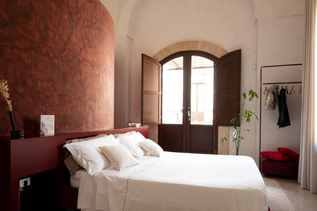 Palazzo Donna Titi Bed & Breakfast Nardò Exterior foto